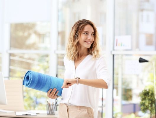 faire-du-sport-sur-son-lieu-de-travail-5-idées-pour-garder-la forme-au-bureau
